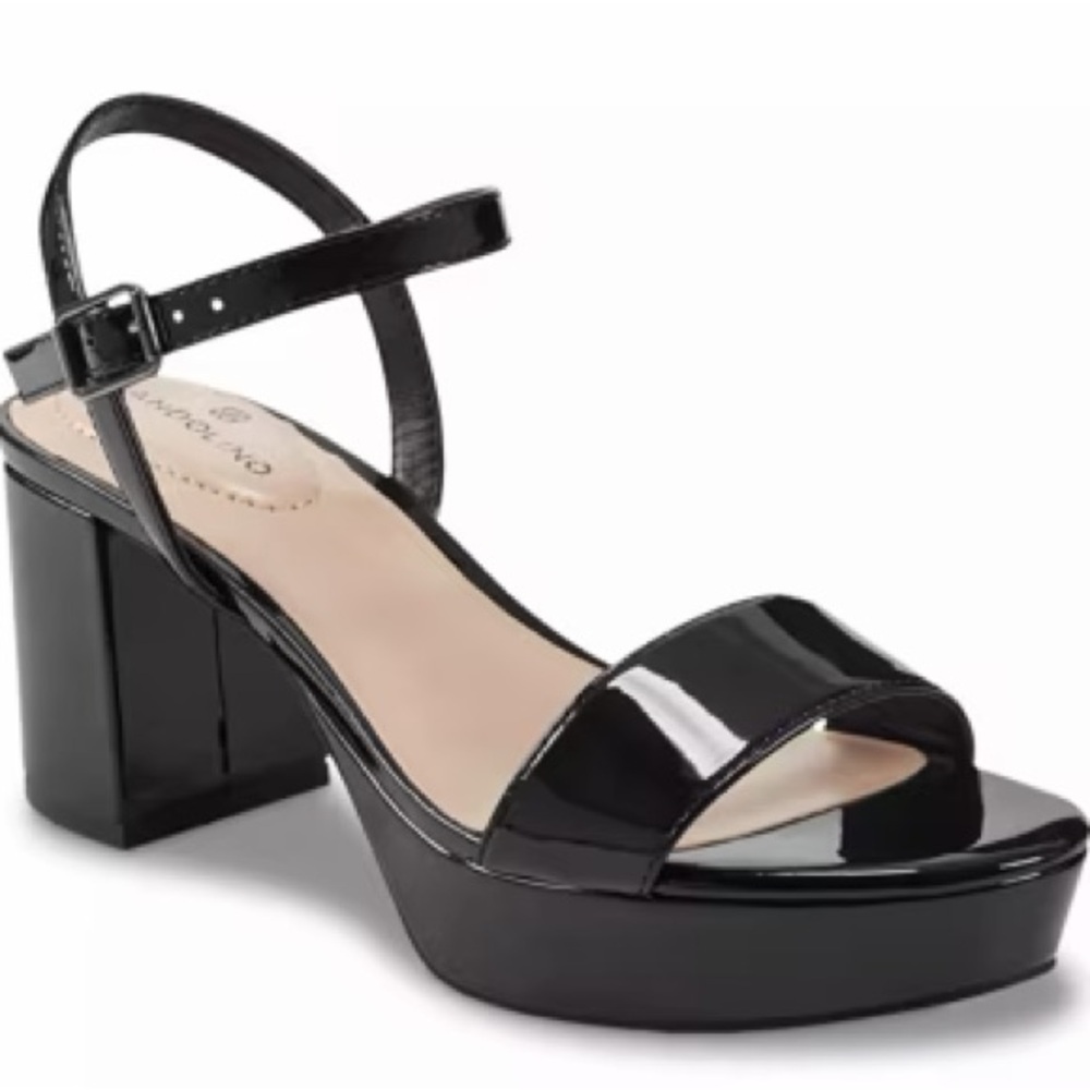 Bandolino Women's Black Strappy Heels
